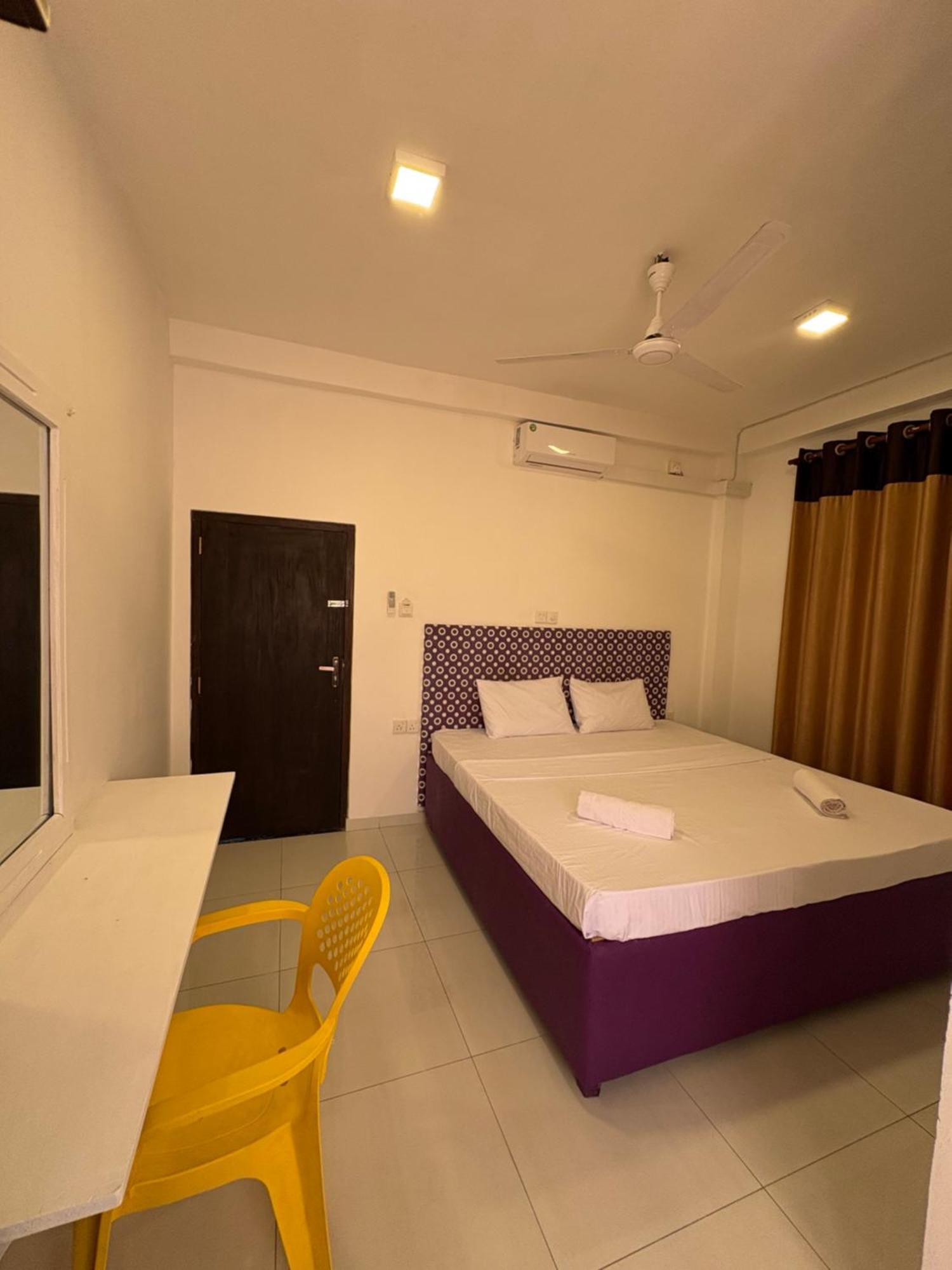 Wake N Flow, Weligama Exterior photo