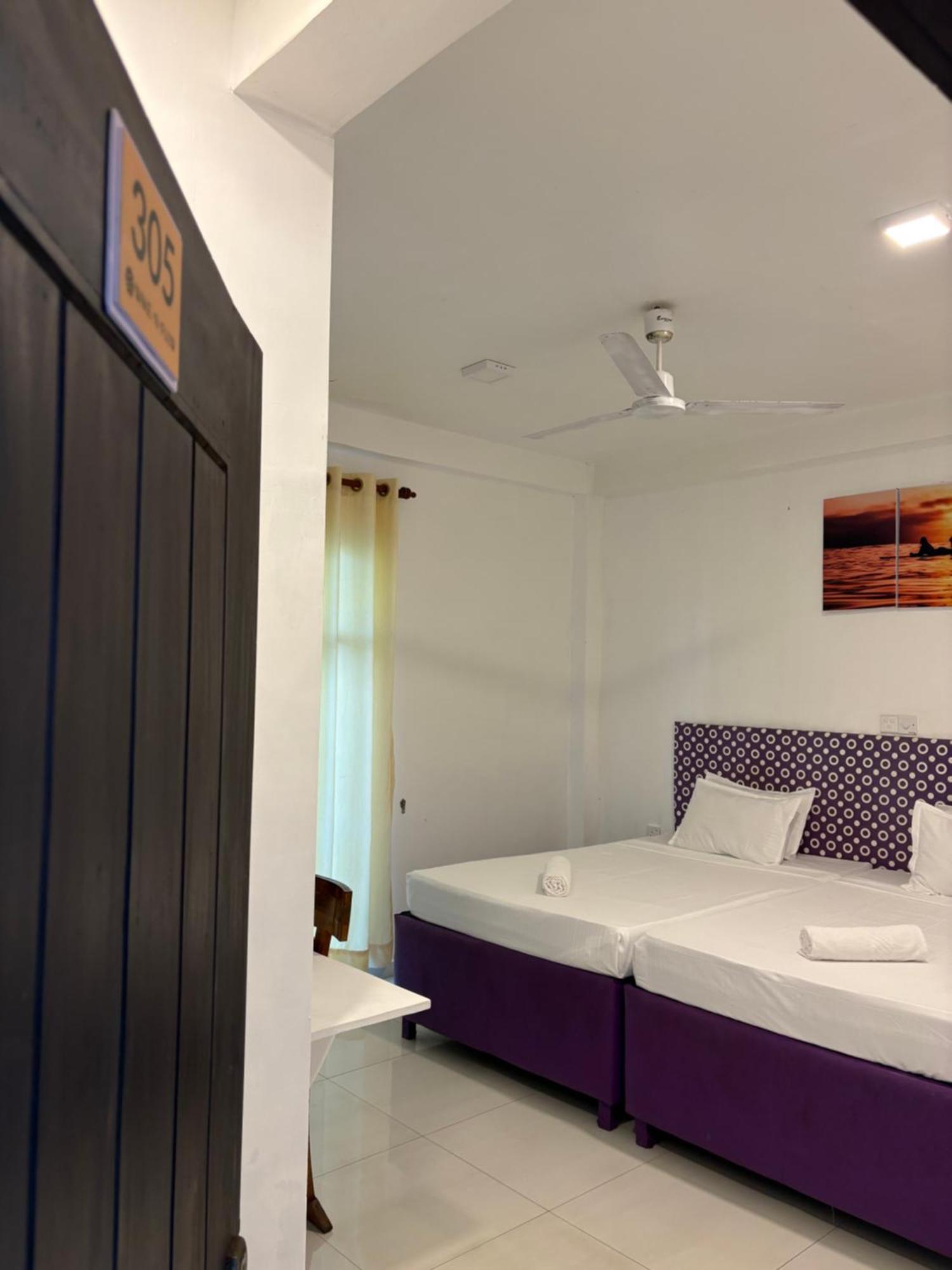 Wake N Flow, Weligama Exterior photo
